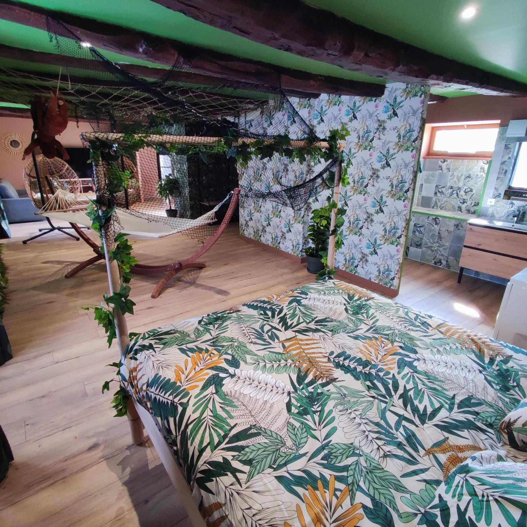 Apartmán L'Evasion Jungle Saint-Pierre-de-Plesguen Exteriér fotografie